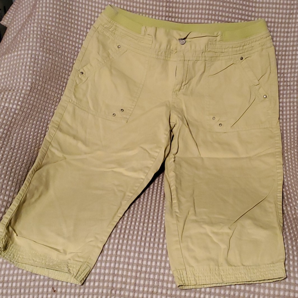 3 for $20 sale Capri